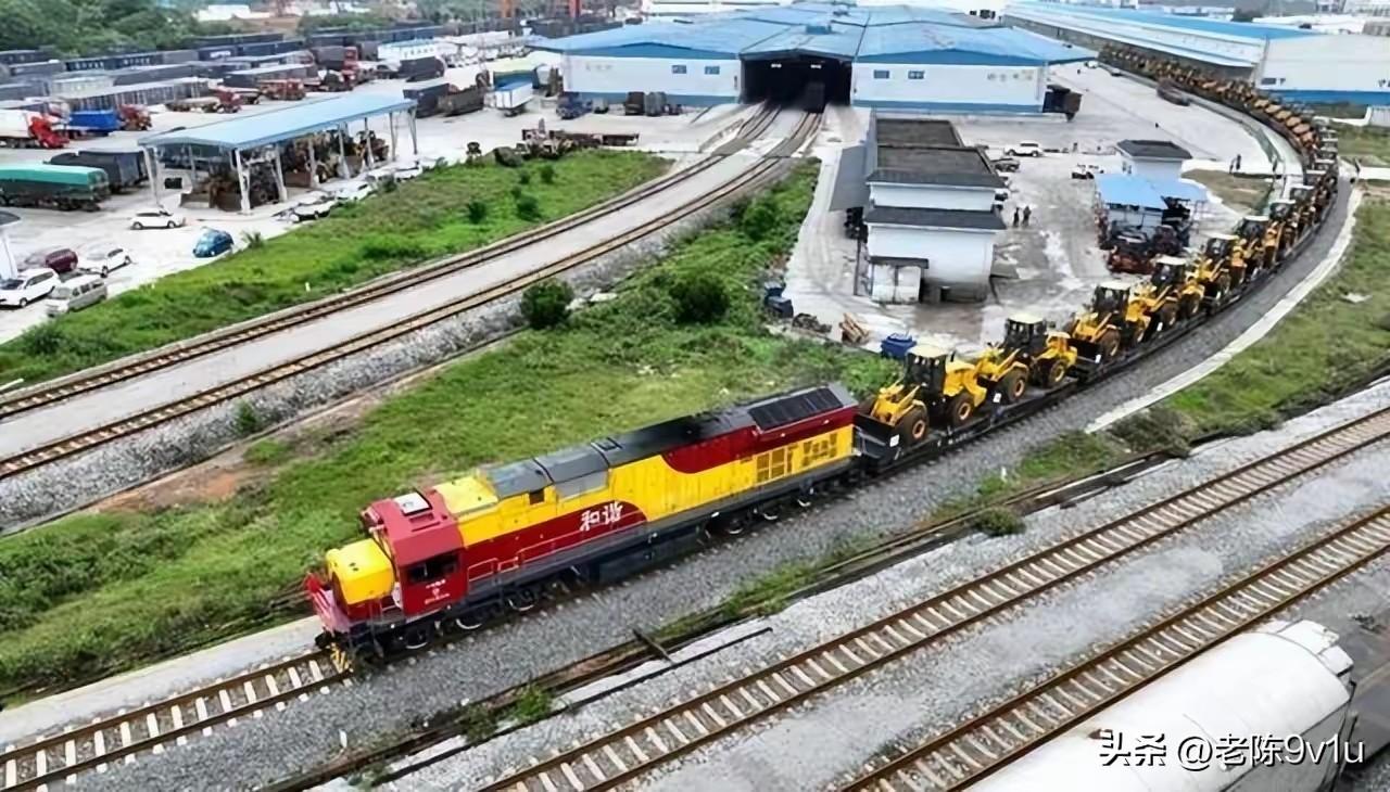 中国出资64%帮越南修铁路
4年后交付有风险吗
越南将修新南北标准轨铁路（替换旧