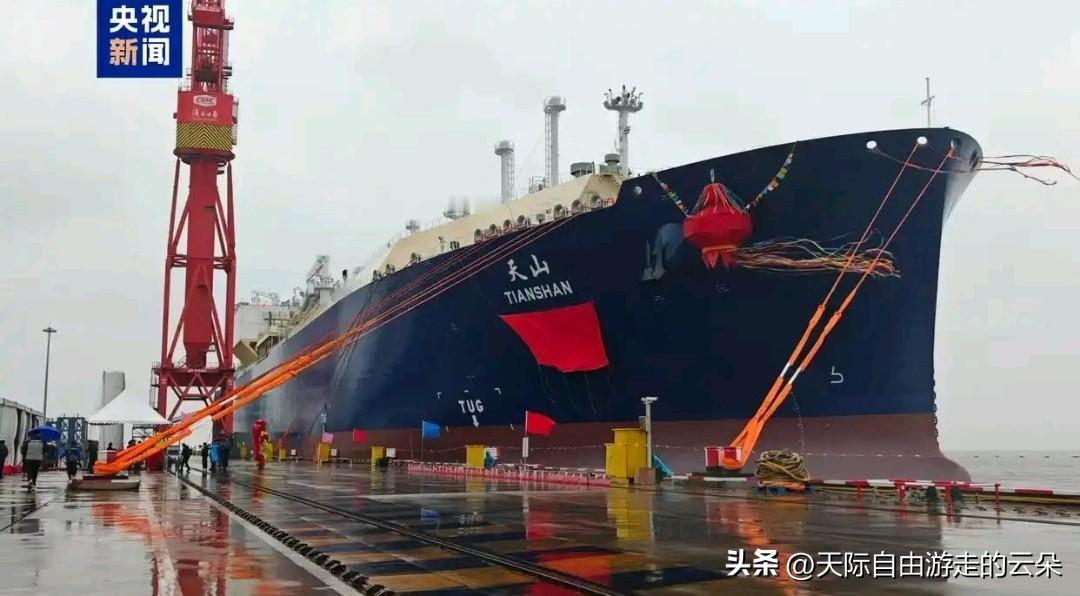 【🔥国产LNG船王震撼登场！295米
