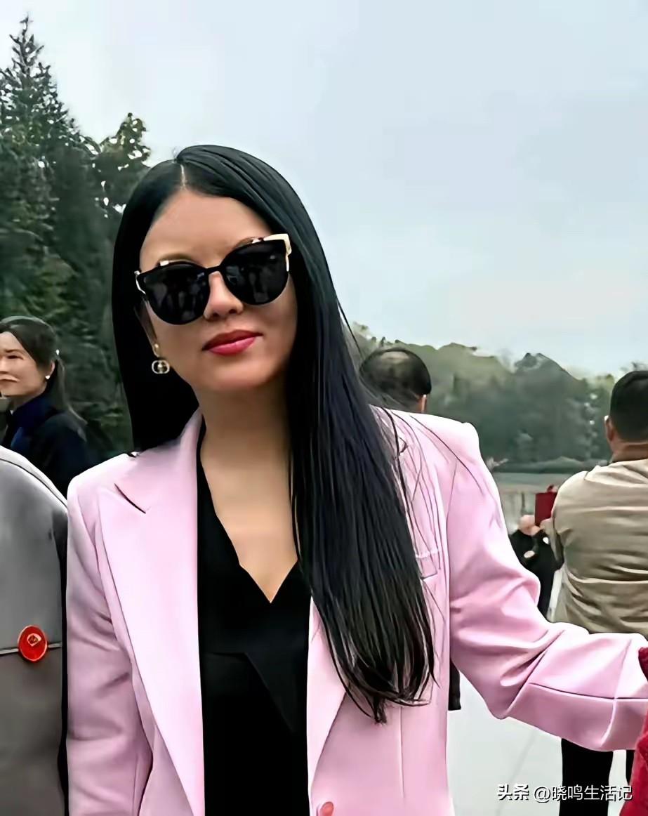 啊，这是李湘吗？
