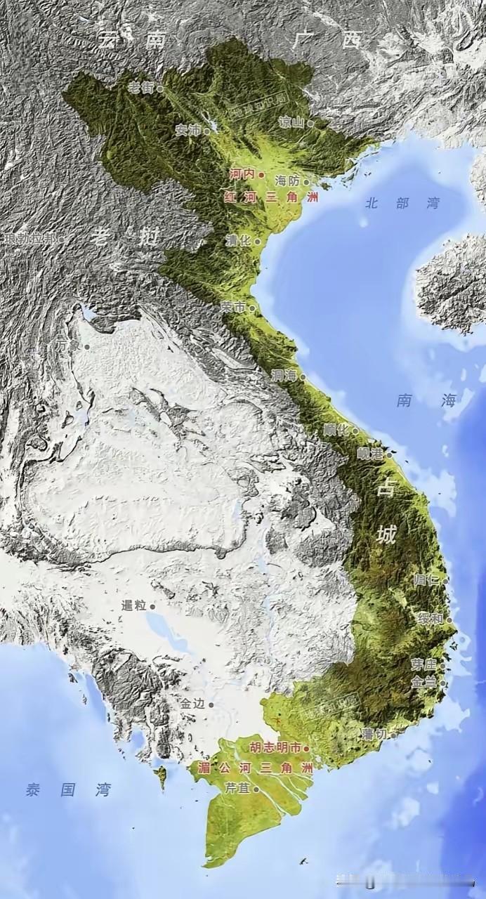 越南虽然面积不大，33万平方公里，还不如我国云南省，但国土质量是真高。
坐拥一南