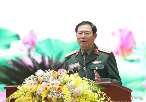 越军总参谋长阮新疆上将主持召开2023年越军军事情报与侦察工作会议
12月30日