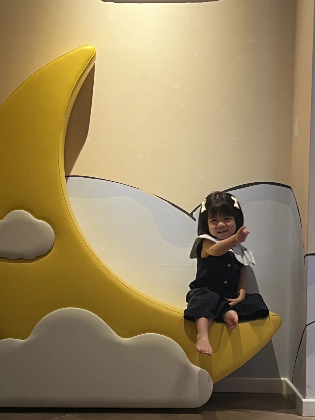被我抓到一个在月亮上的宝宝🌙