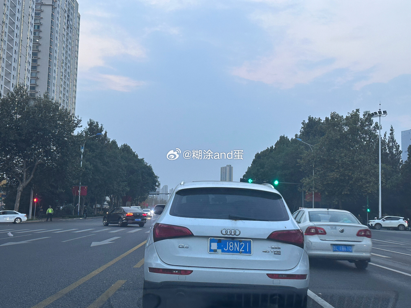 我不信！有本事掏出来看看[挖鼻][挖鼻][挖鼻] ​​​
