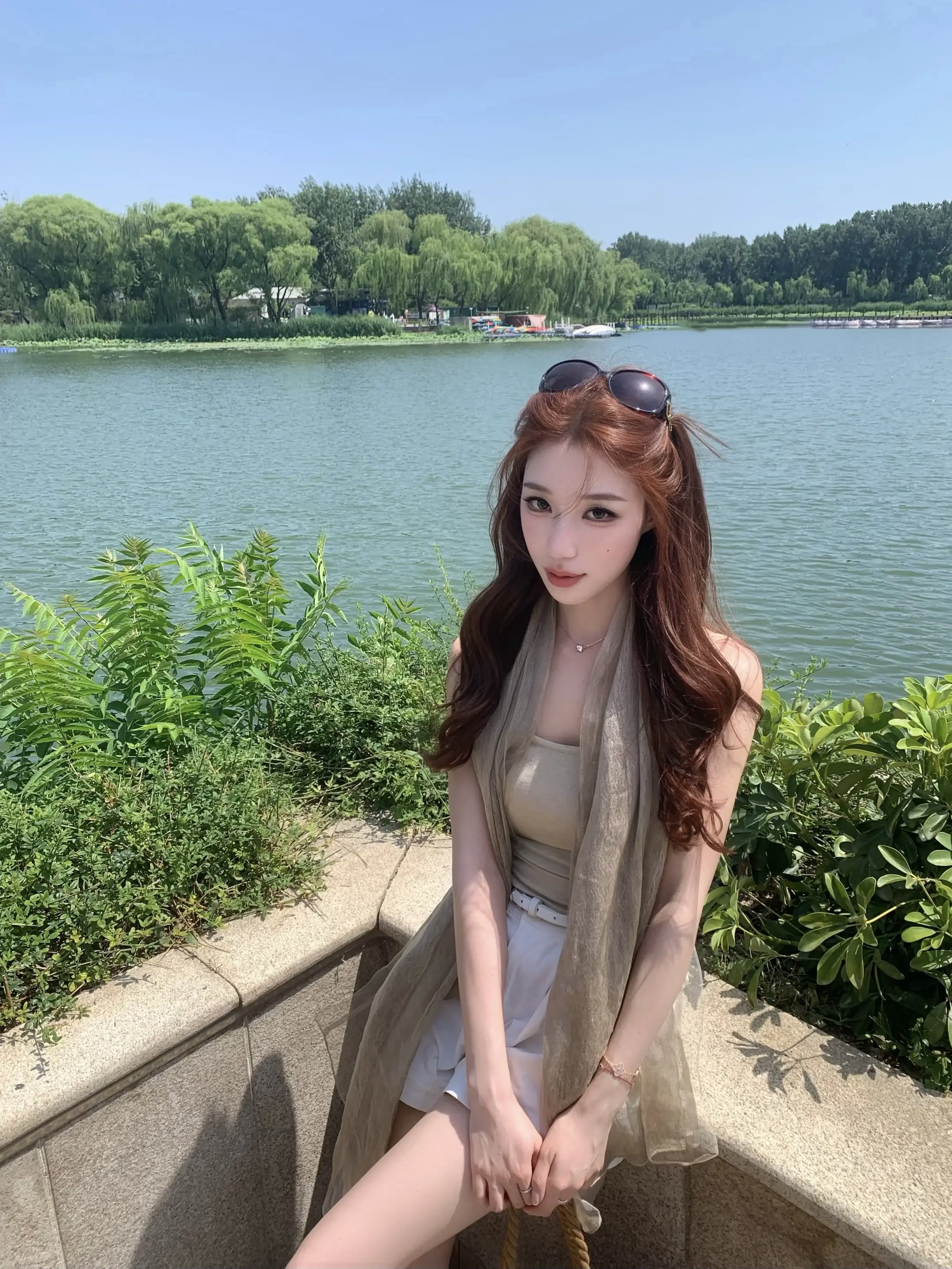 你守护不了她的天真 让给我吧