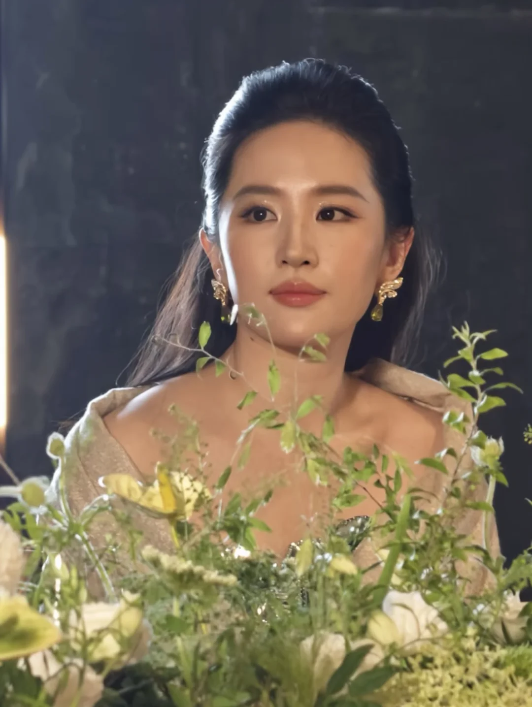 刘亦菲真的美我一大跳！！！