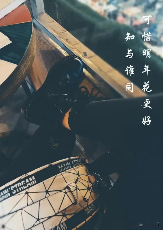 上联：有缘千里来相会；诚邀下联无份相逢亦枉然