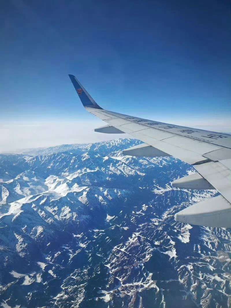 杭州女生中免费机票帮新疆室友回家过年  这是一个温暖人心的故事！女生慷慨伸出援手