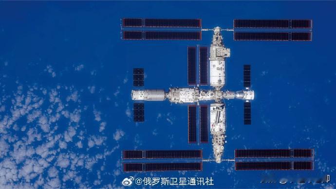 【1月20日 全球晨间要闻】
唐纳德·特朗普表示，他将于周一发布一项法令，暂停实