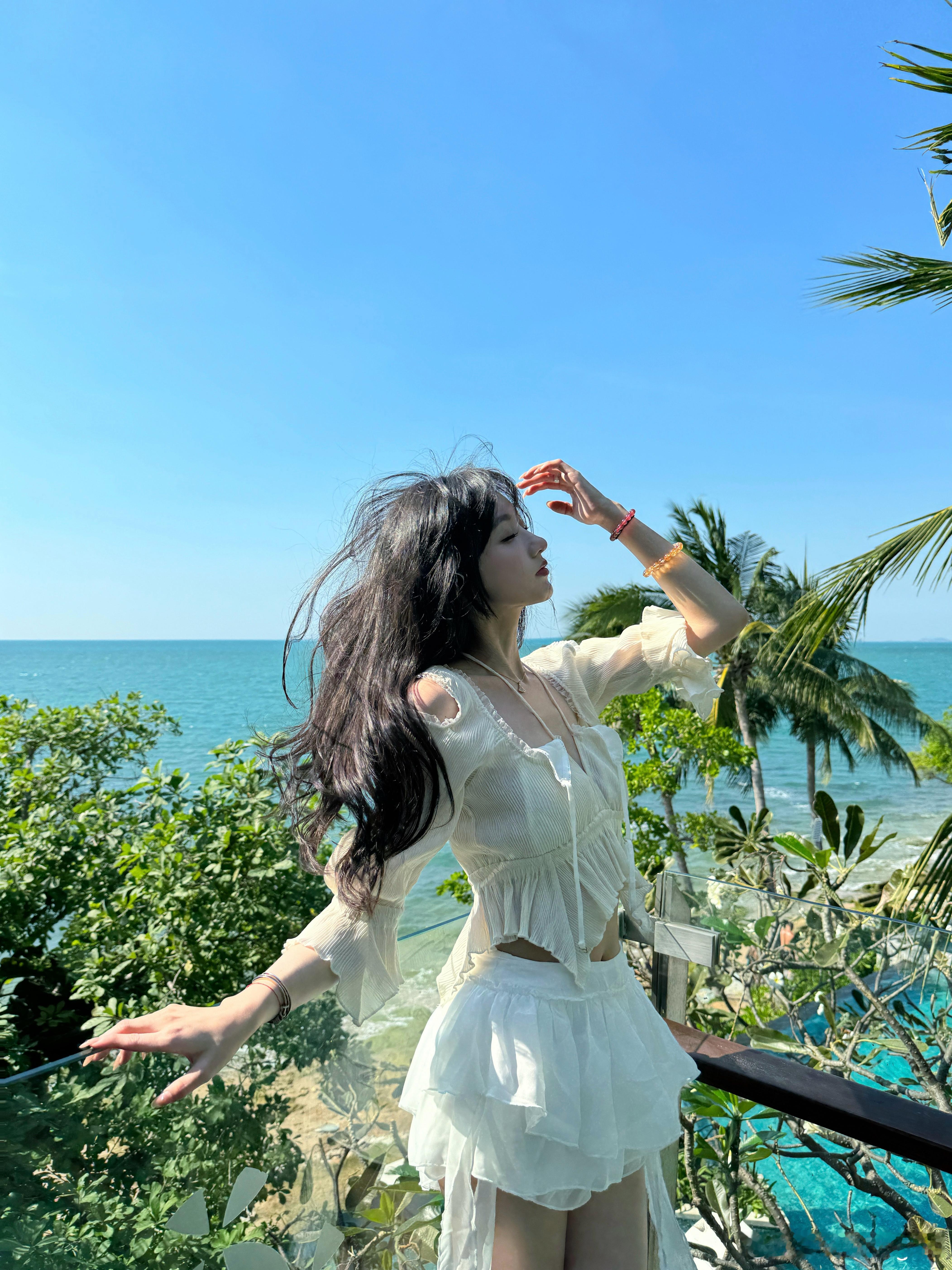 6月进度99.99%#高赫Regina[超话]# ​​​