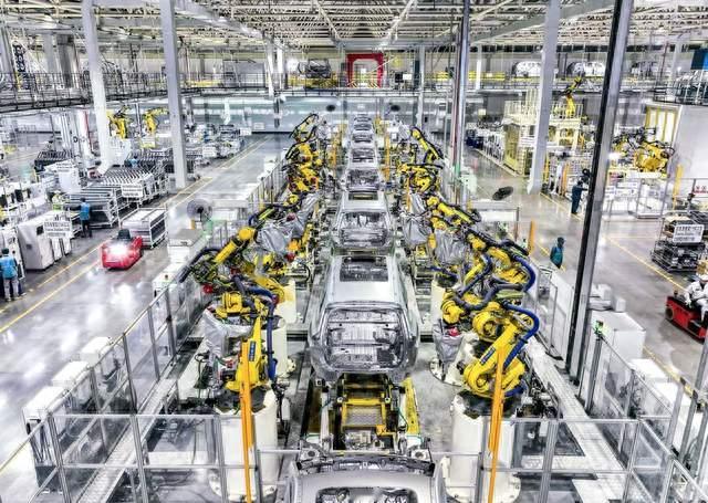 赛力斯：技术投入铸就汽车新传奇