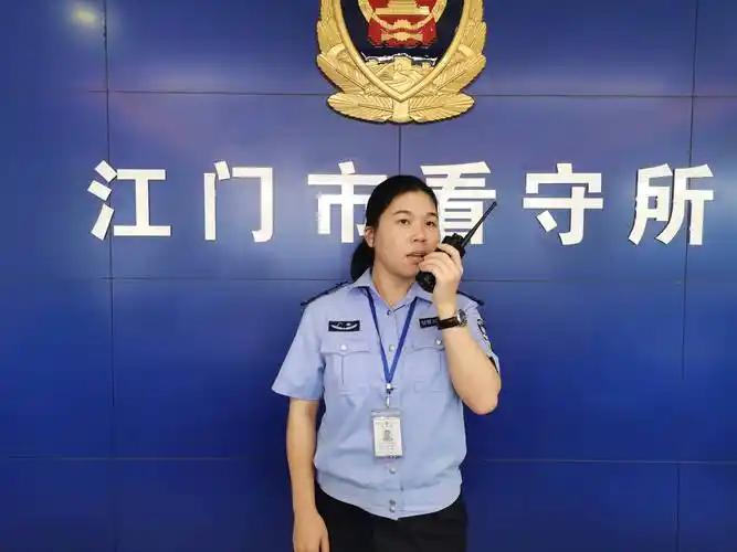 监所管理辅警主要在拘留所、看守所等监管场所履职。

核心工作内容：
借助视频巡查