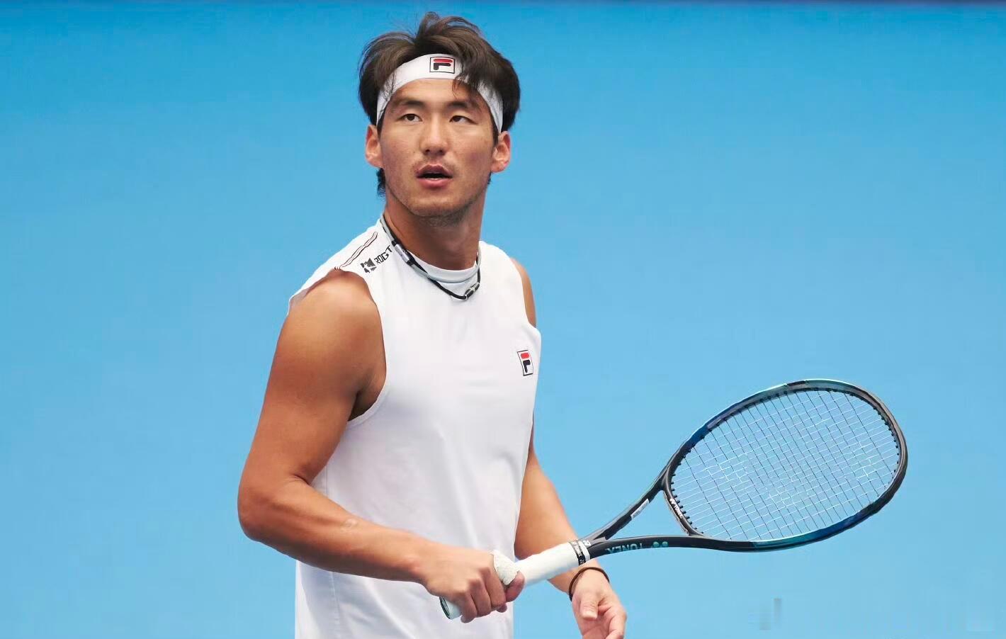 布云朝克特决胜盘遭超级翻盘布云朝克特决胜盘4:1领先两个破发的情况下，连丢了4局