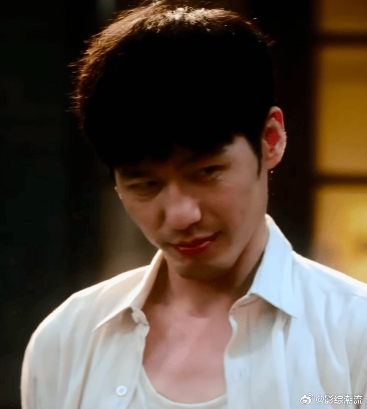 没人告诉我白宇这么会演爱情戏以前总觉得他的戏路偏严肃深沉，冬去春来刷新认知，撩人