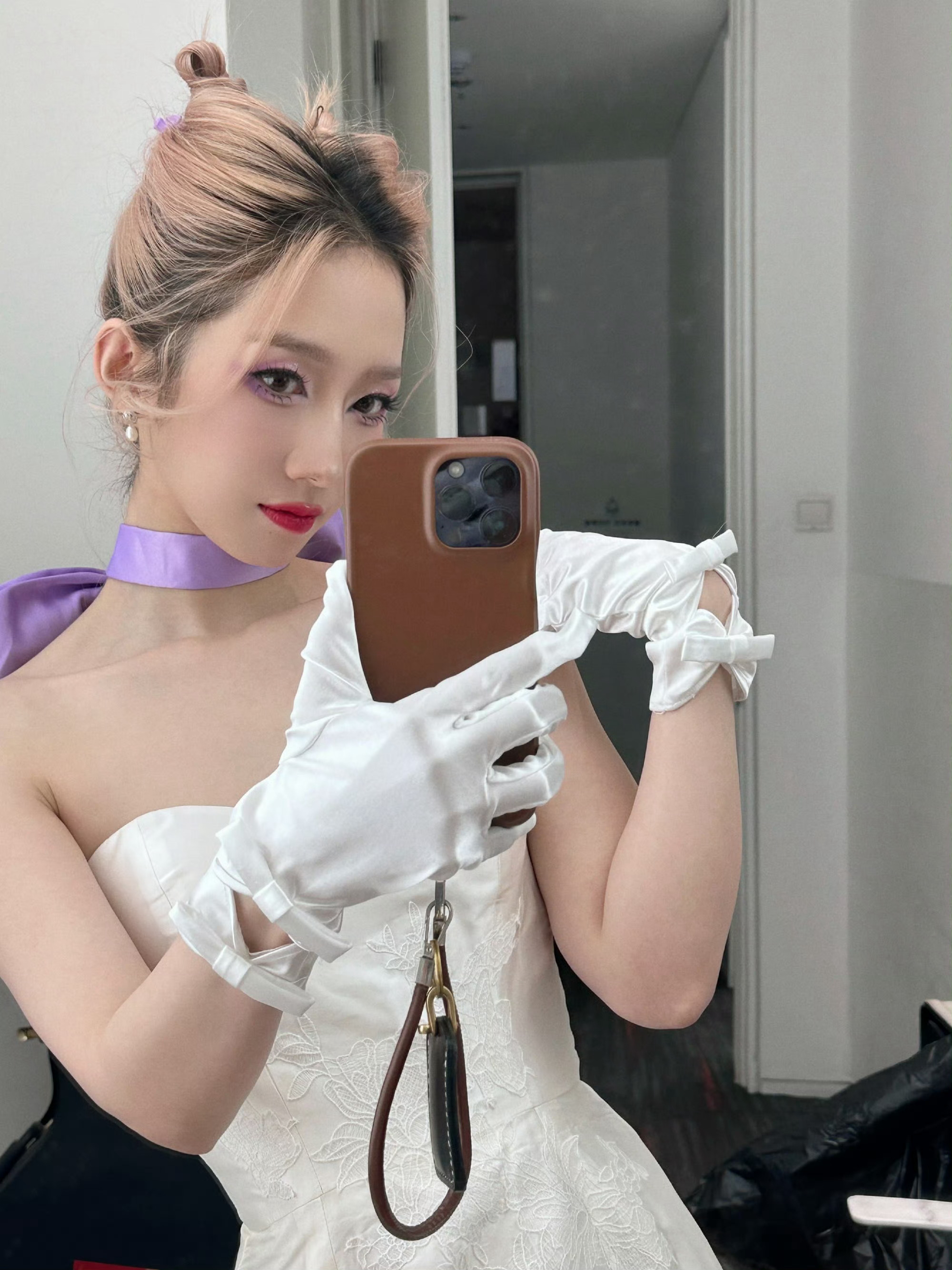#孟美岐cos梦中情猫#『📞🐱🎀』孟美岐cos梦中情猫造型🈶！这个猫猫有