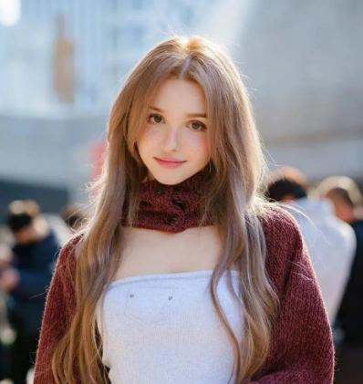 现在乌克兰其实没有我们想象的那么可怜，就算乌克兰95%的男性牺牲，但是只要乌克兰