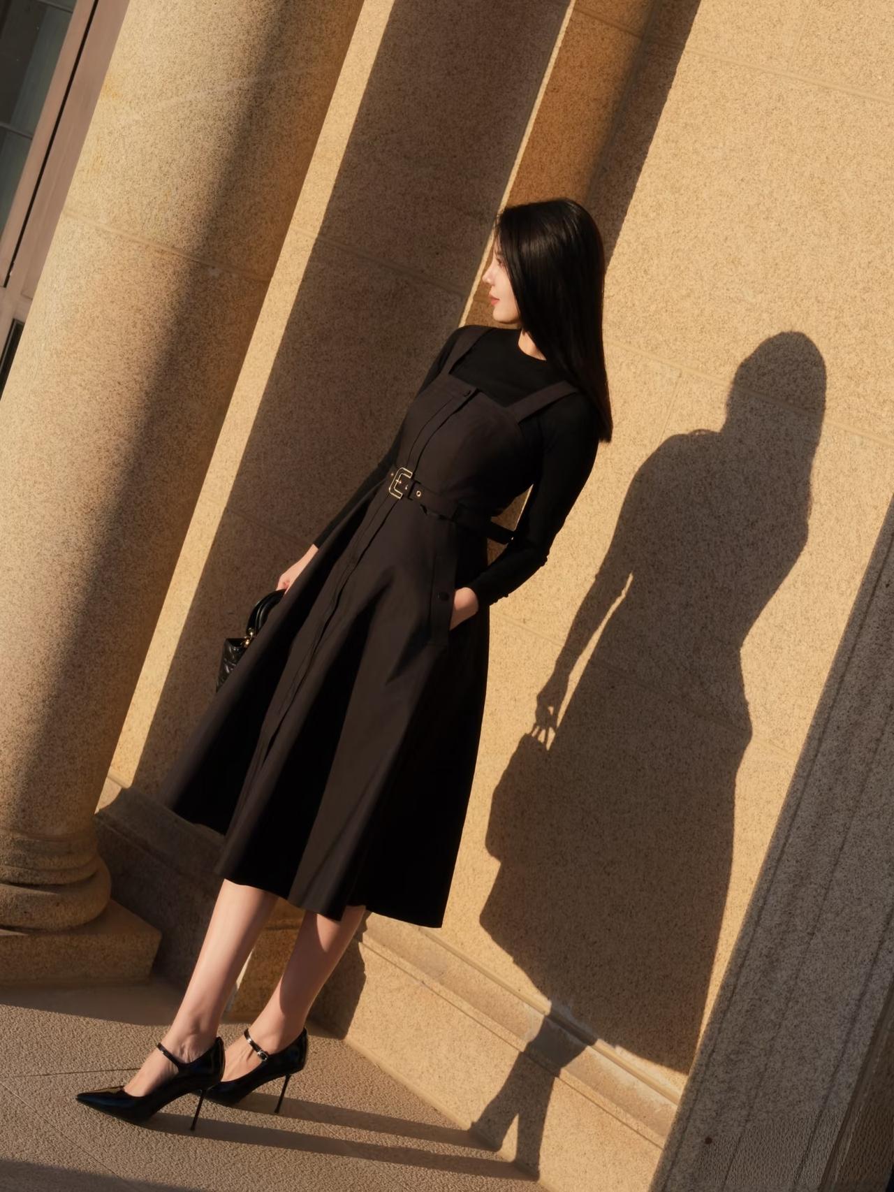 女人，是美貌重要，还是气质重要美貌和气质重要，人的善良品质最重要。