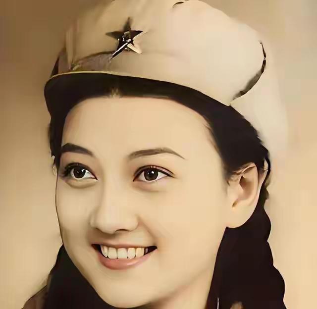1988年，八一厂背着800万外债，眼看就揭不开锅了，领导找到女演员王晓棠，问她