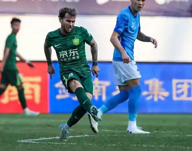 曲终人散！国安中场外援古加中超本赛季结束后将离开球队重返葡超；26岁的延边球员尹