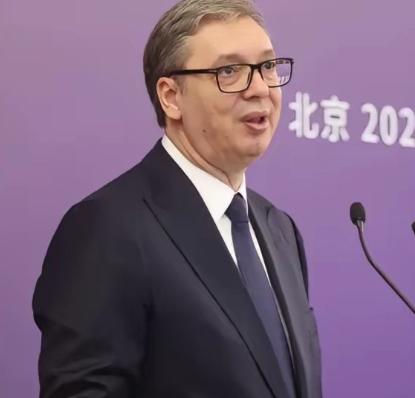 5月26日上午，武契奇站在清华大学的讲台上，说了一句让台下所有中国学生沉默的话：