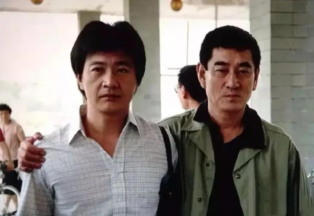周里京与《追捕》两主演高仓健、田中邦卫合影