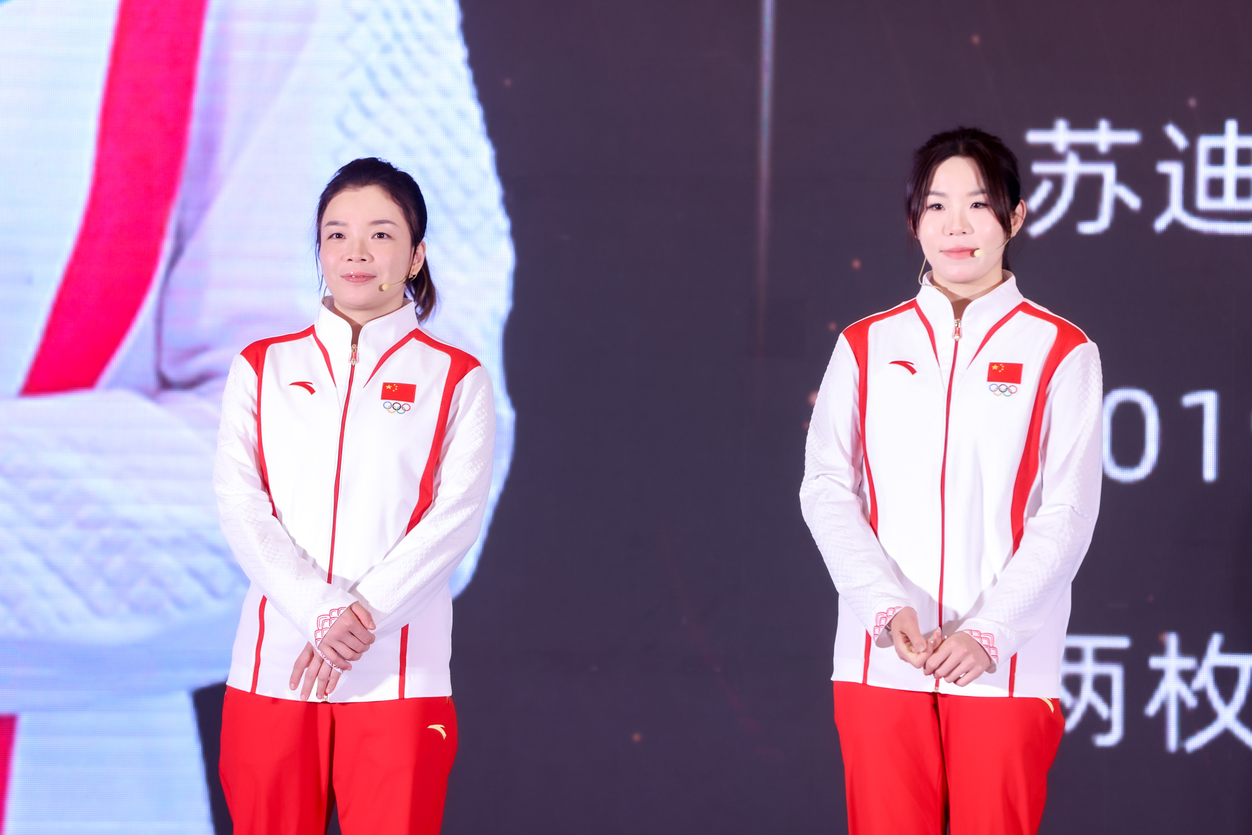 巴黎奥运会，她们用一枚金牌为“凡晨时代”写下最闪耀的注脚🏸。在近日