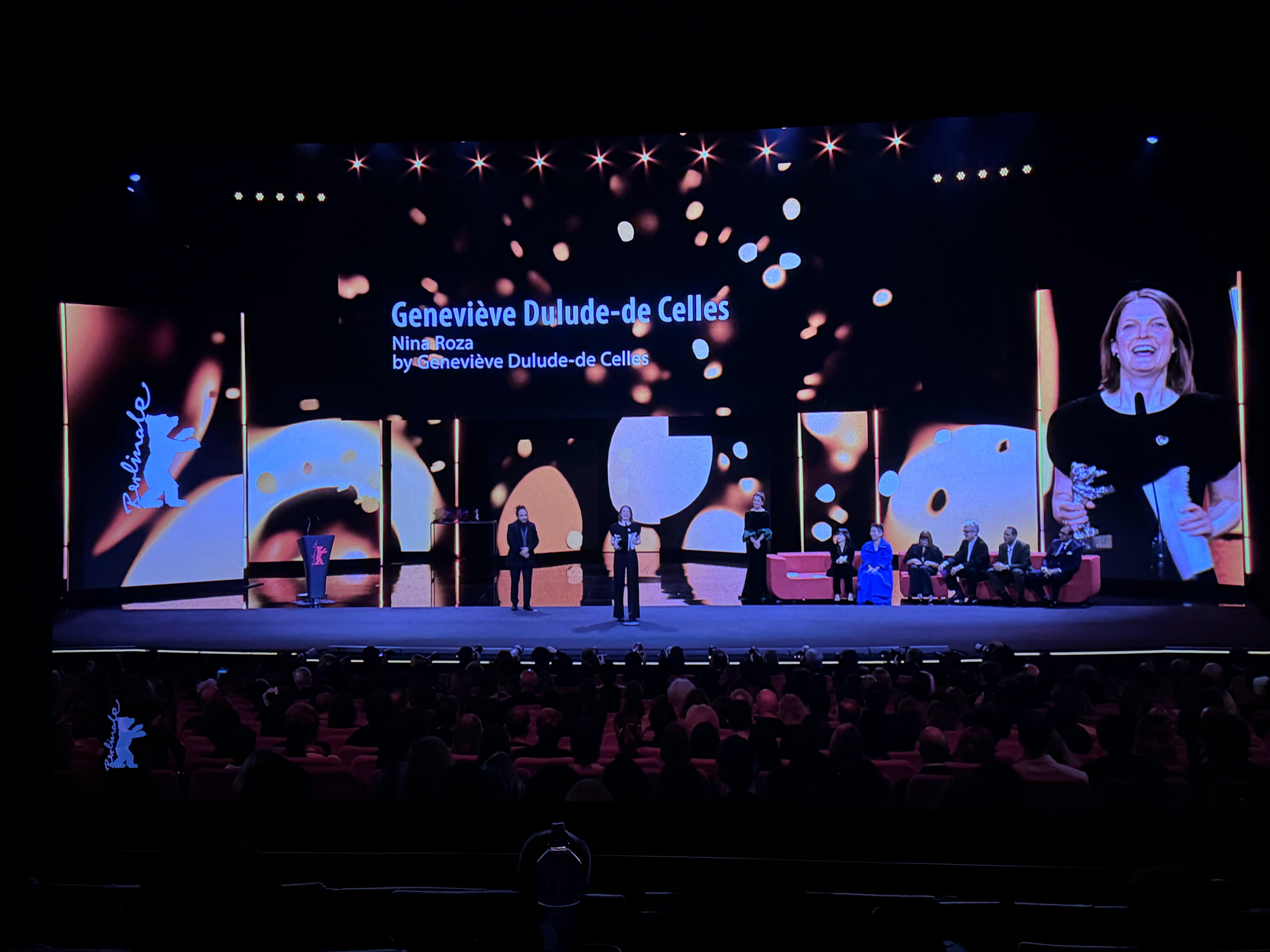 柏林电影节 最佳剧本奖给了《尼娜与萝扎》，全完啦春节档马上有戏