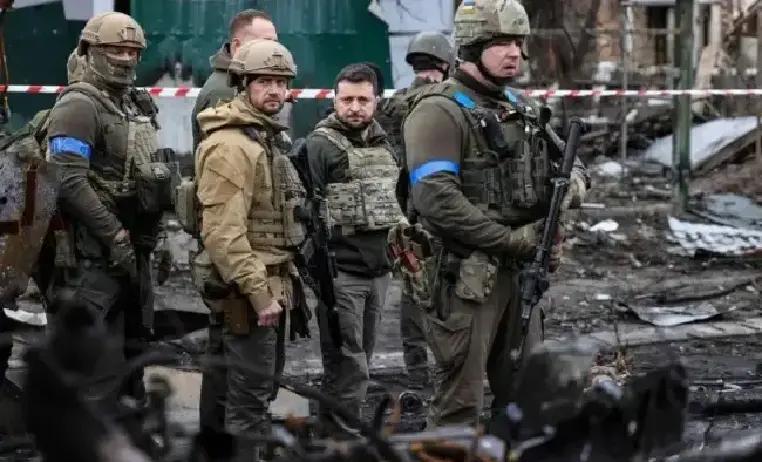 红军城战场清理开始！俄军遗体回收队发现惊人比例，乌军阵亡者中外国面孔超三成，个别