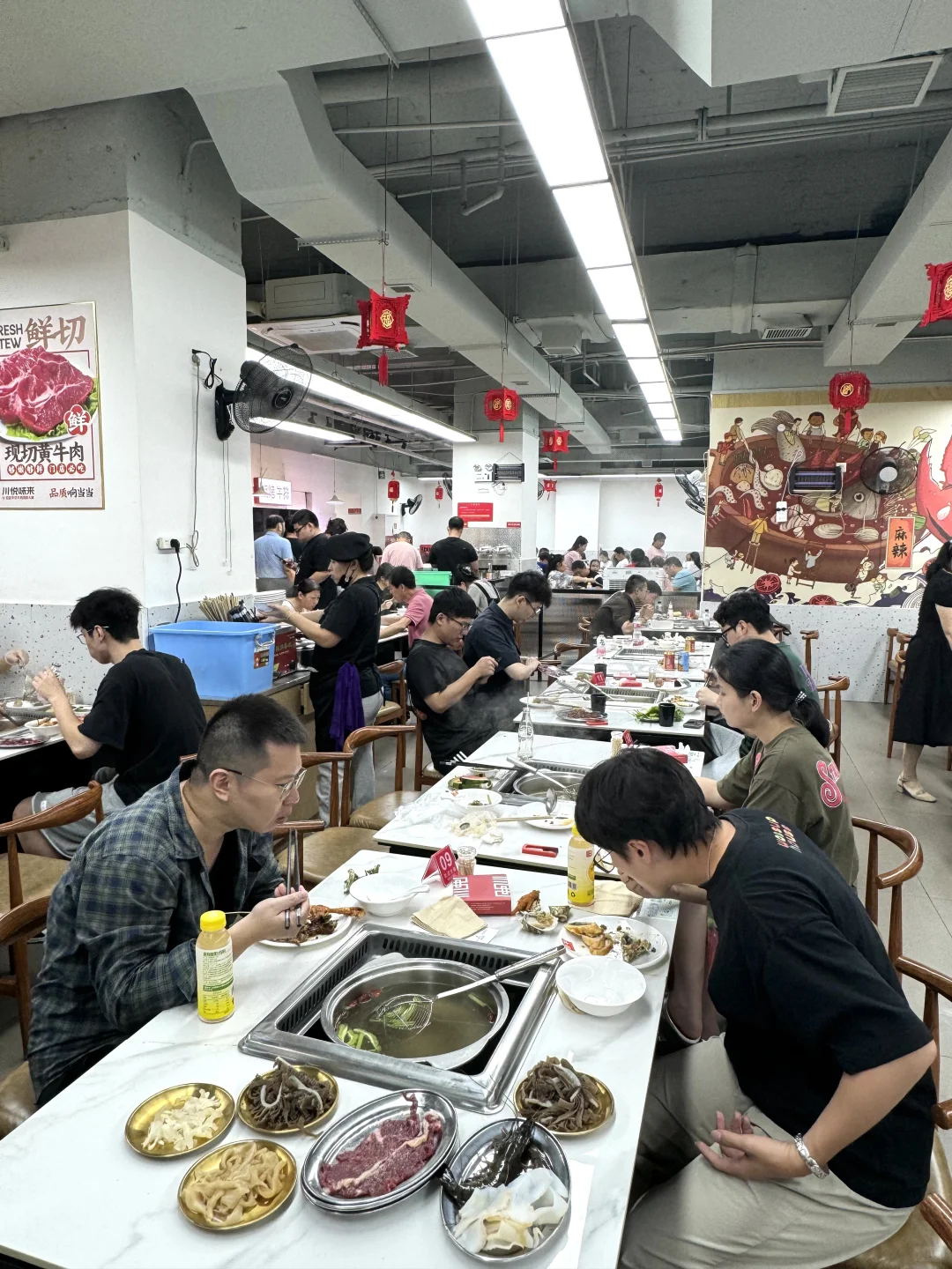 福州我唯一回本的自助，座无虚席………