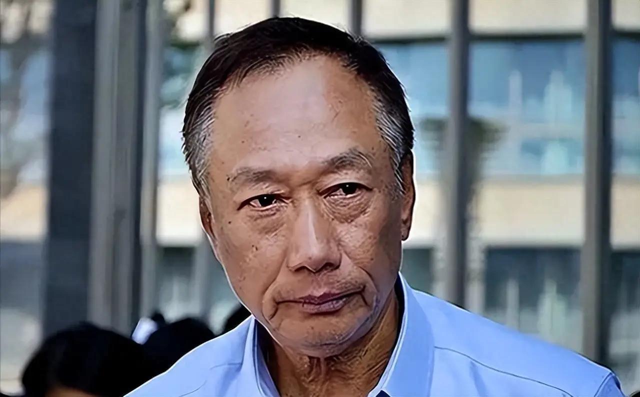“只要大陆敢打，我就敢送”，他公开宣称，“若两岸爆发冲突，我会誓死守护台湾”，将