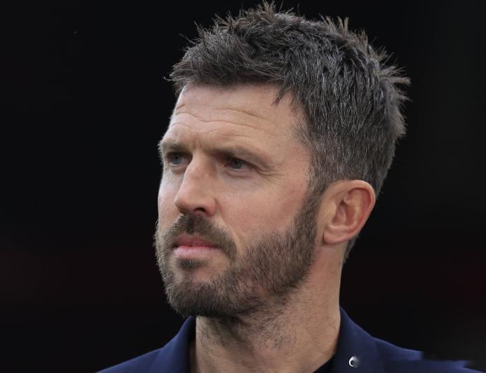 本轮英超将迎来焦点战曼联对阵利兹联。据统计，在双方近10场英超交锋中，曼联6胜4