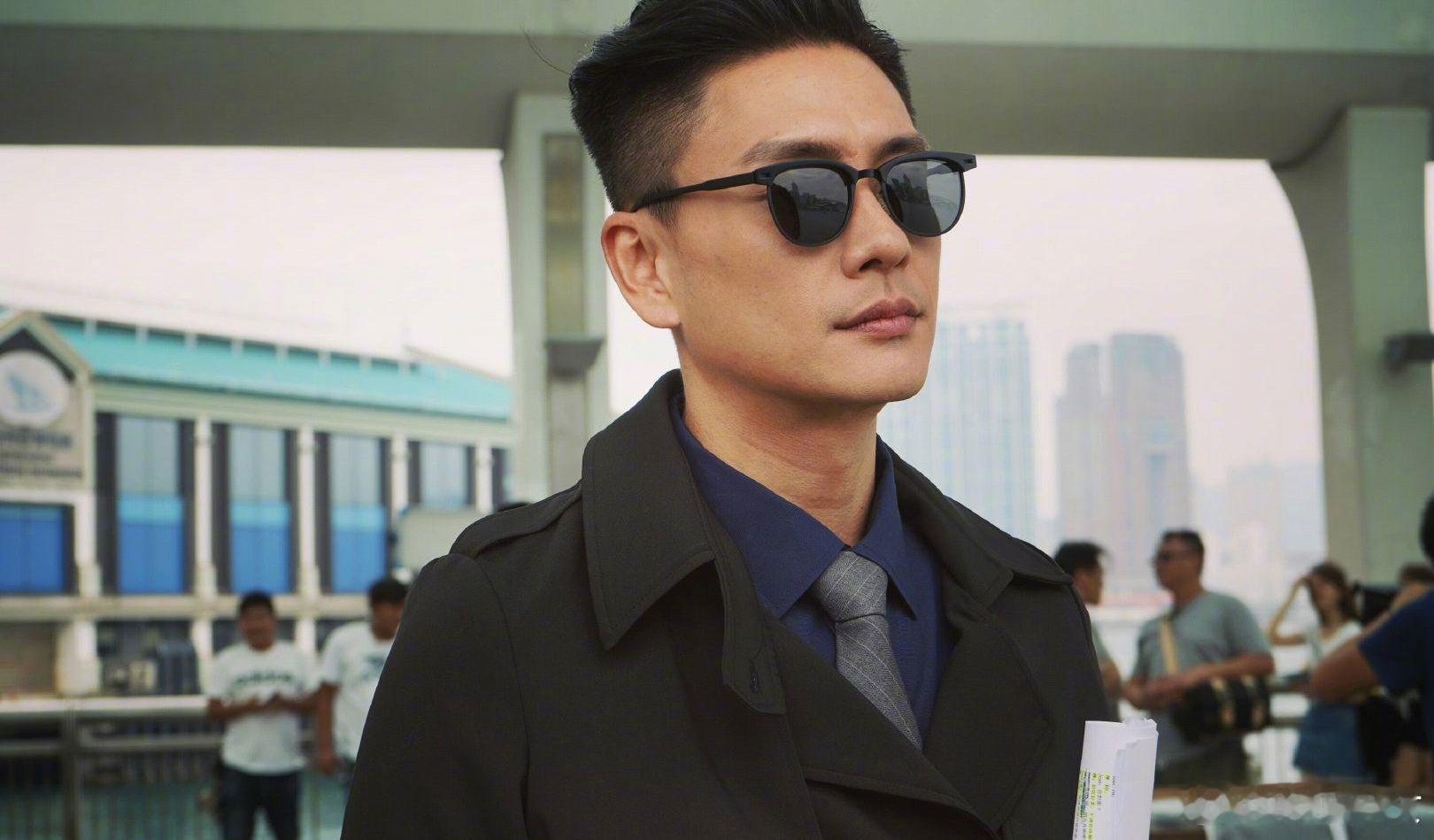 黄宗泽被开价5亿聘金当女婿黄宗泽自曝经纪人收到一则工作接洽信息 。对方自称某公司