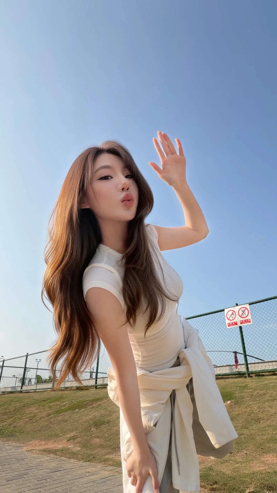 阳光下的我好明媚☀️