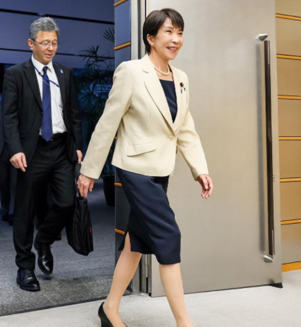 高市早苗绕了这么大一个圈子，找越南、找俄罗斯、派人访华，折腾来折腾去，根源就一个