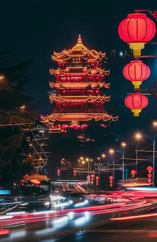 市民反映江岸车辆段武昌南轮轴车间近几个月火车每天不间断鸣笛严重影响周边居民休息