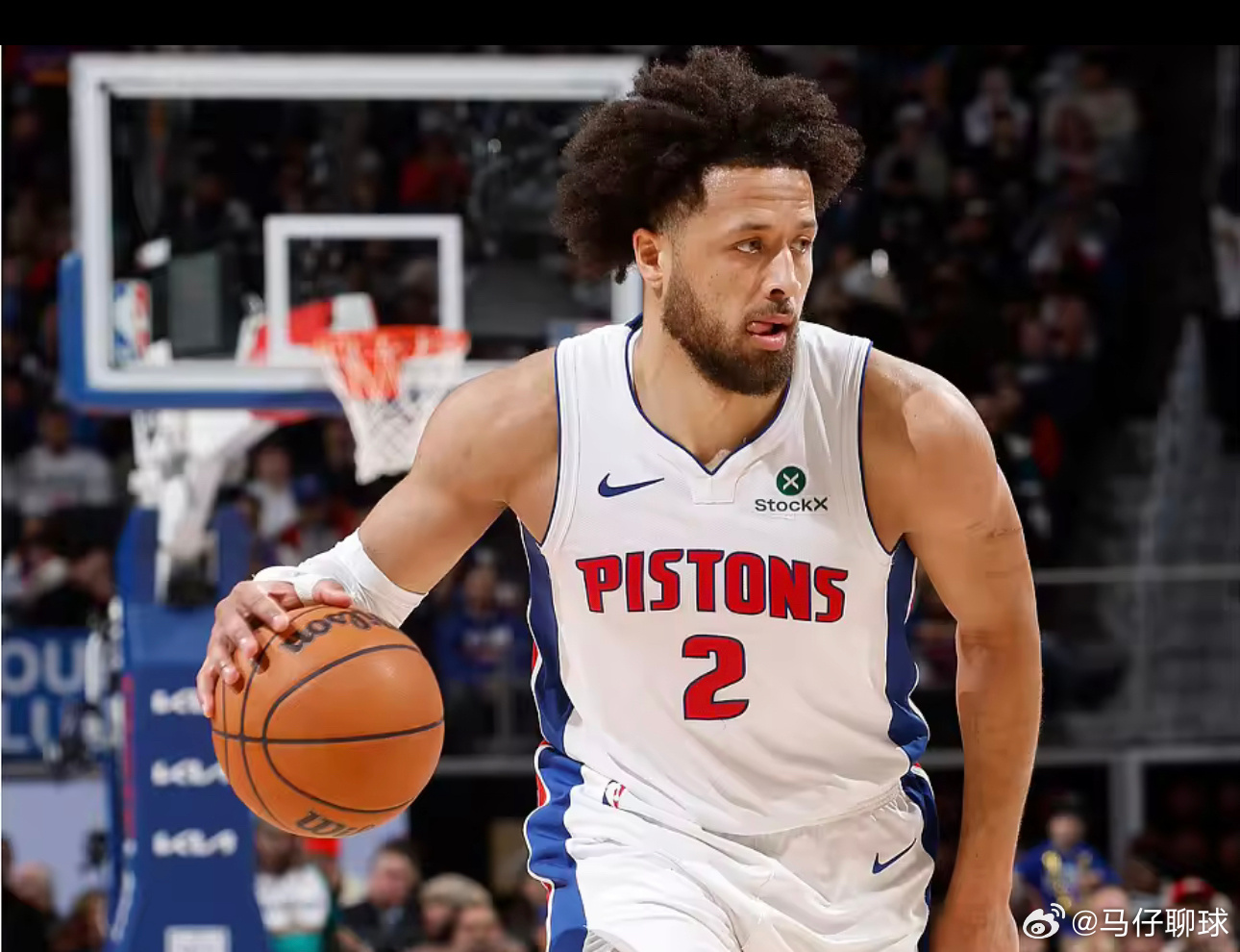 3月19日讯 据名记Shams报道，活塞核心康宁汉姆被诊断为气胸症，预计将缺席很