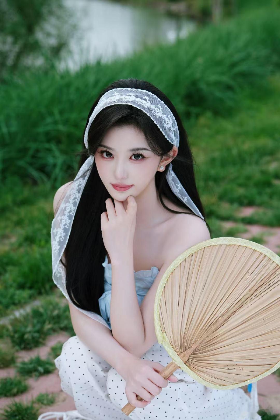 孔雪儿六一营业照谁家宝宝来过六一啦!!!孔雪儿祝大家六一儿童节快乐