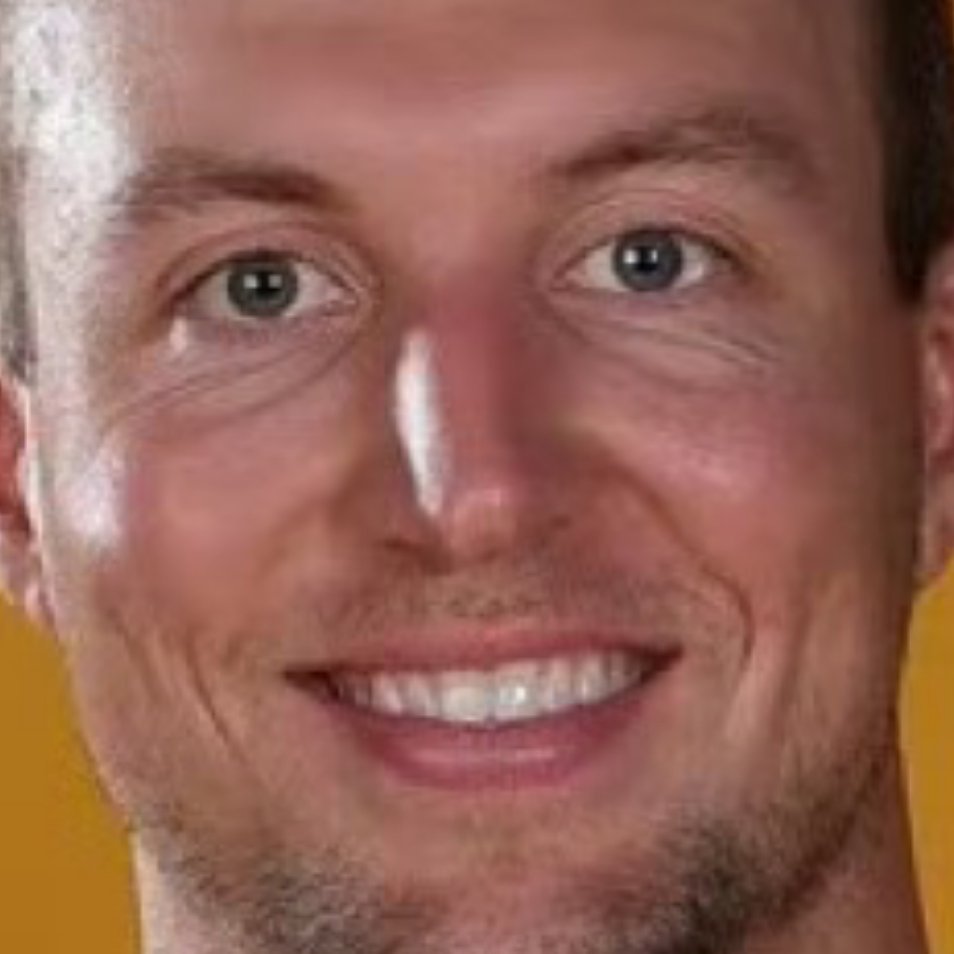 你好，阿肯你比浓眉帅 