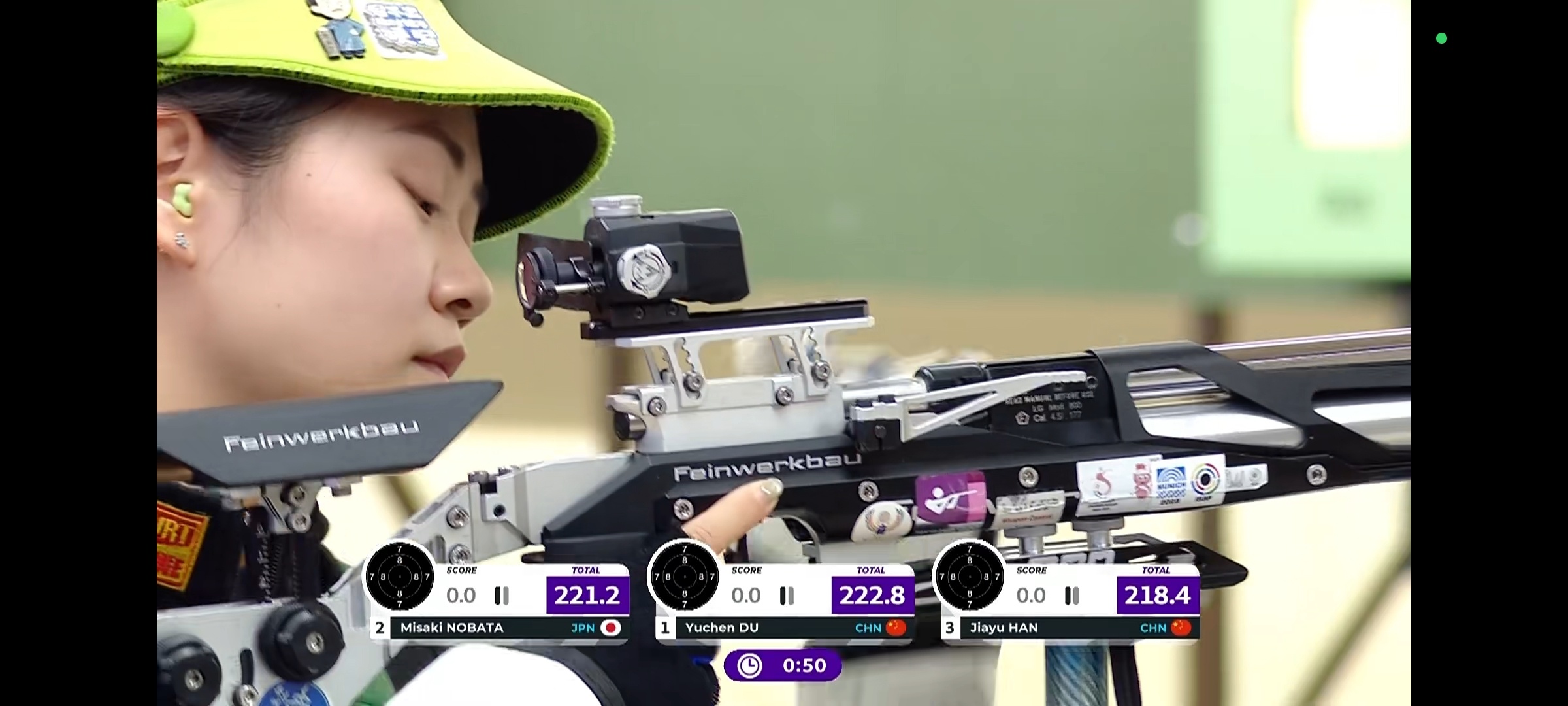 女子10米气步枪🥉韩佳予正如解说老师所说，韩佳予是从第八名一枪一枪追到了第三 
