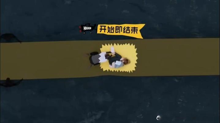 鹿晗前面有多帅后面就有多狼狈鹿晗拉了个大的哈哈哈哈哈 平衡木上的王者，平地下的青
