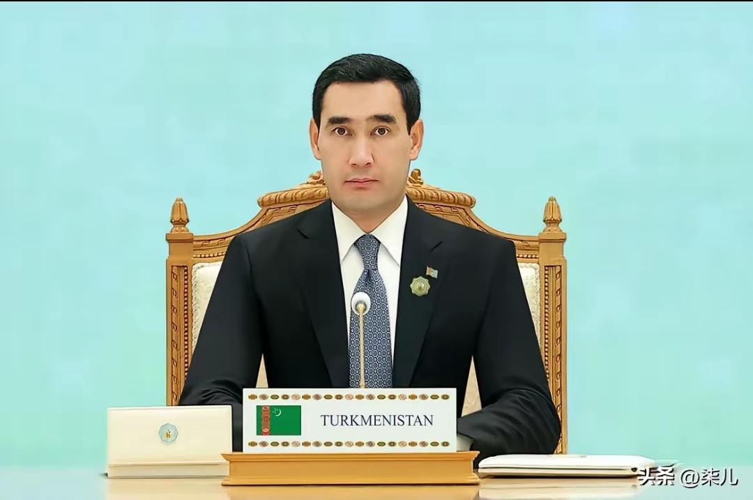 中方霸气拿下！
土库曼斯坦正式官宣，将本国最大气田交由中方开发，中石油成功拿下这