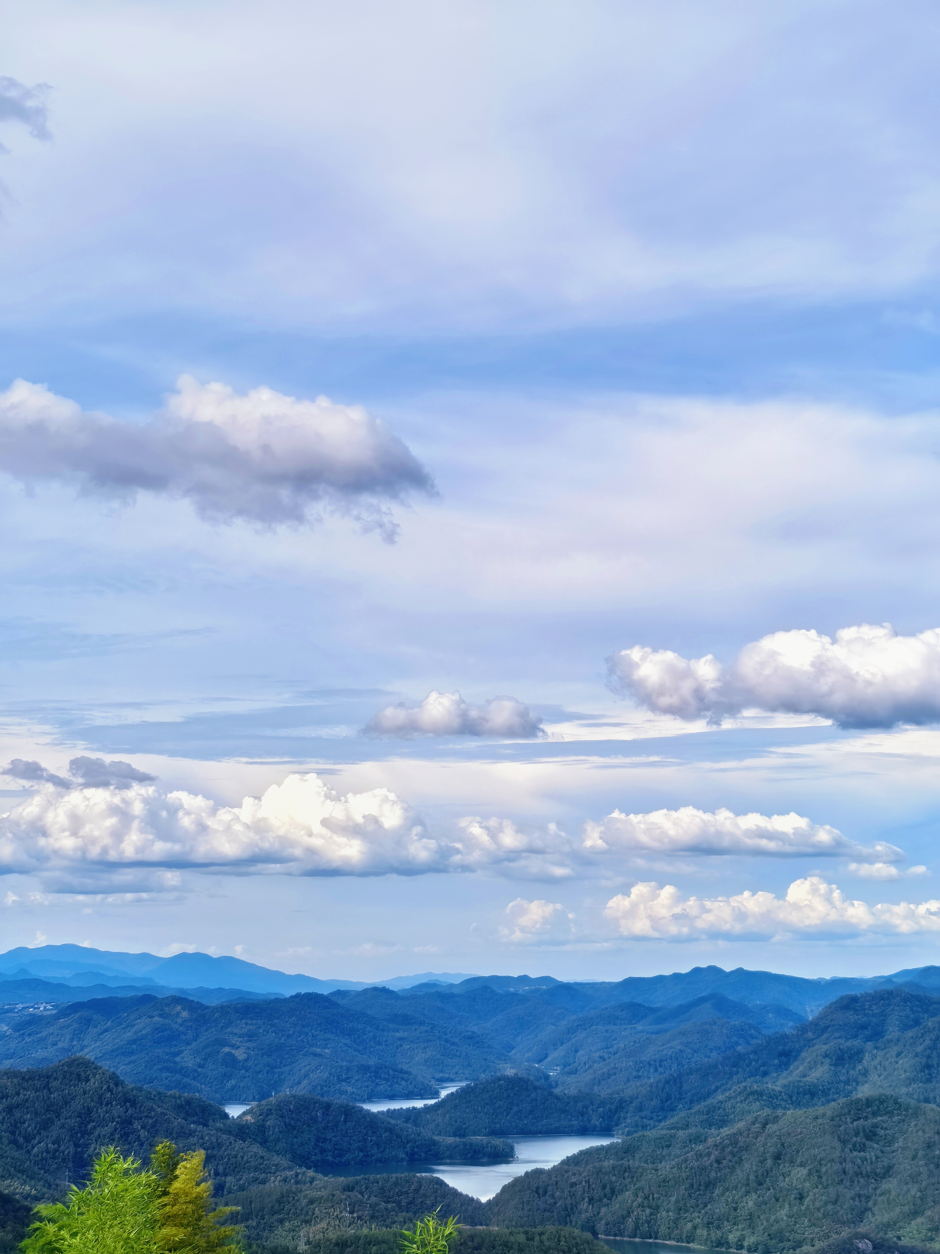没信号 只有山路和风~ 