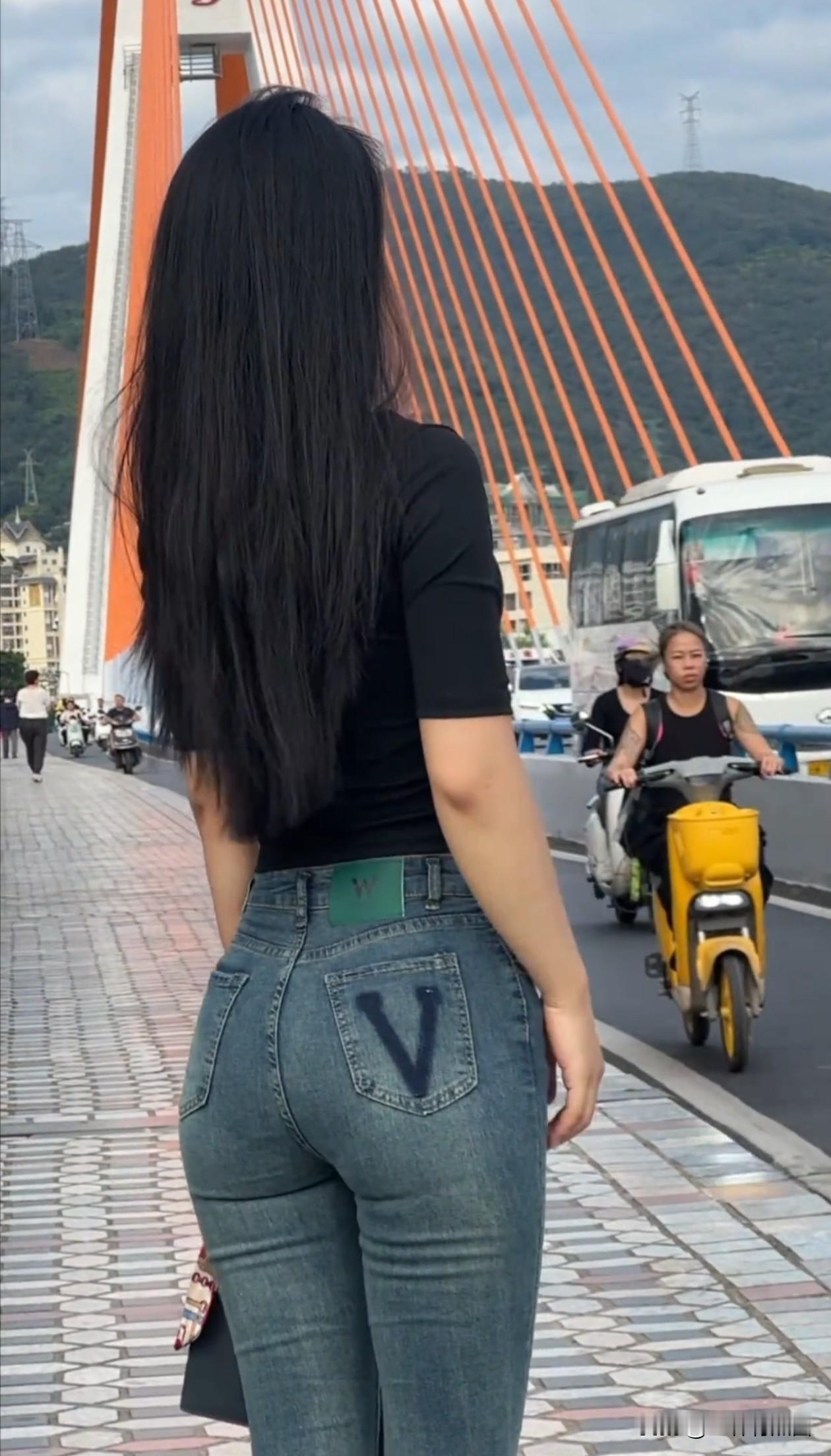 脸会看腻，但感觉不会！