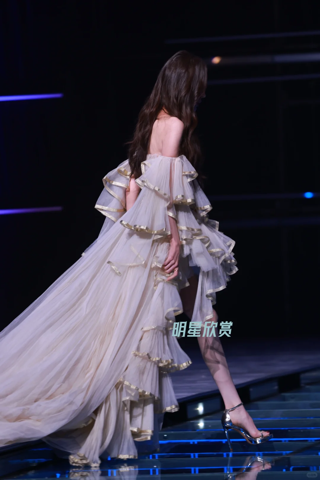 娜扎美神降临