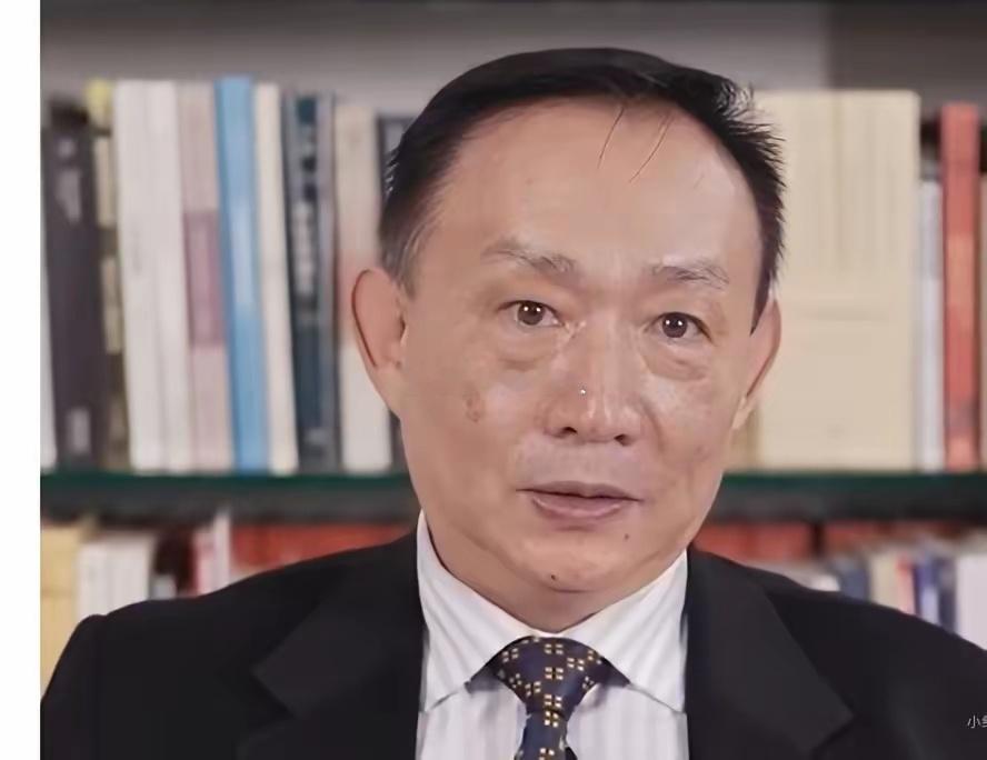 两万万两白银的窟窿，账本竟成了禁忌！卢麒元这次硬刚既得利益者，直接扯下了遮羞布！