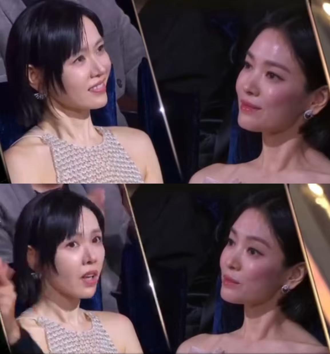 宋慧乔的脸还是太权威了，
与孙艺珍坐在一起，
显得孙艺珍很小家子气，
宋慧乔的脸