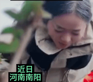 90后妈妈从孩子出生到孩子生病去世，仅仅三年头发全白了，每隔十天去亲吻一下孩子冰