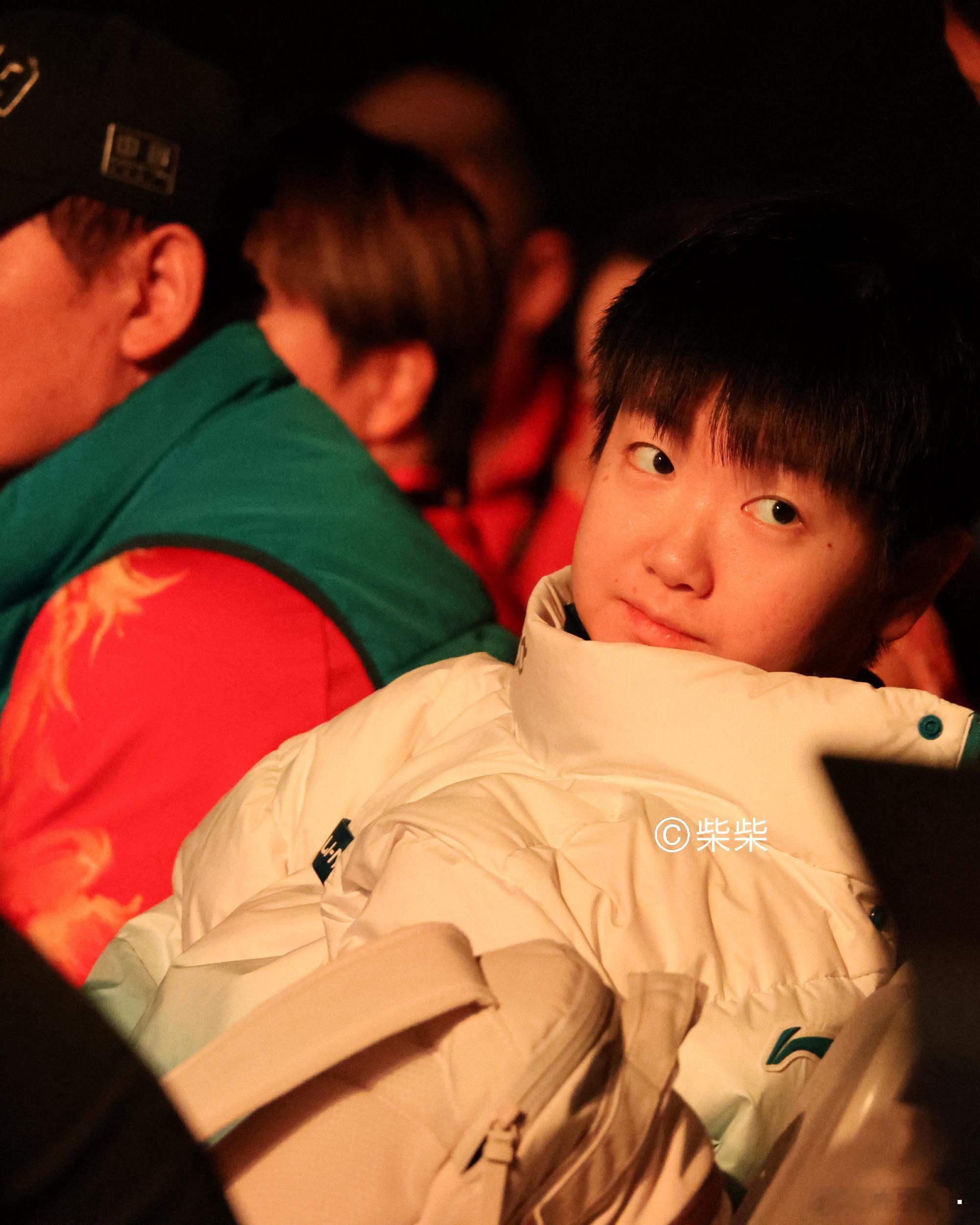 再见我的2024  给孙颖莎的年终告白  体育大赏 眼神暗示 