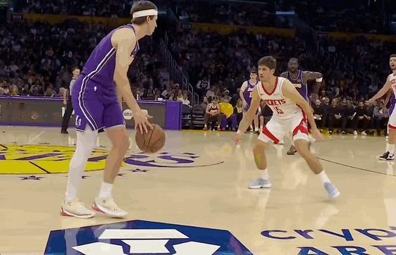 他回来了！里夫斯超远三分宣告回归！洛杉矶湖人火箭vs湖人里夫斯G5复出