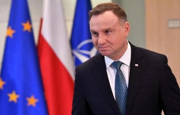 上下五千年，波兰没有侵占中国一寸领土，波兰没有一兵一卒踏足华夏大地，八国联军里没