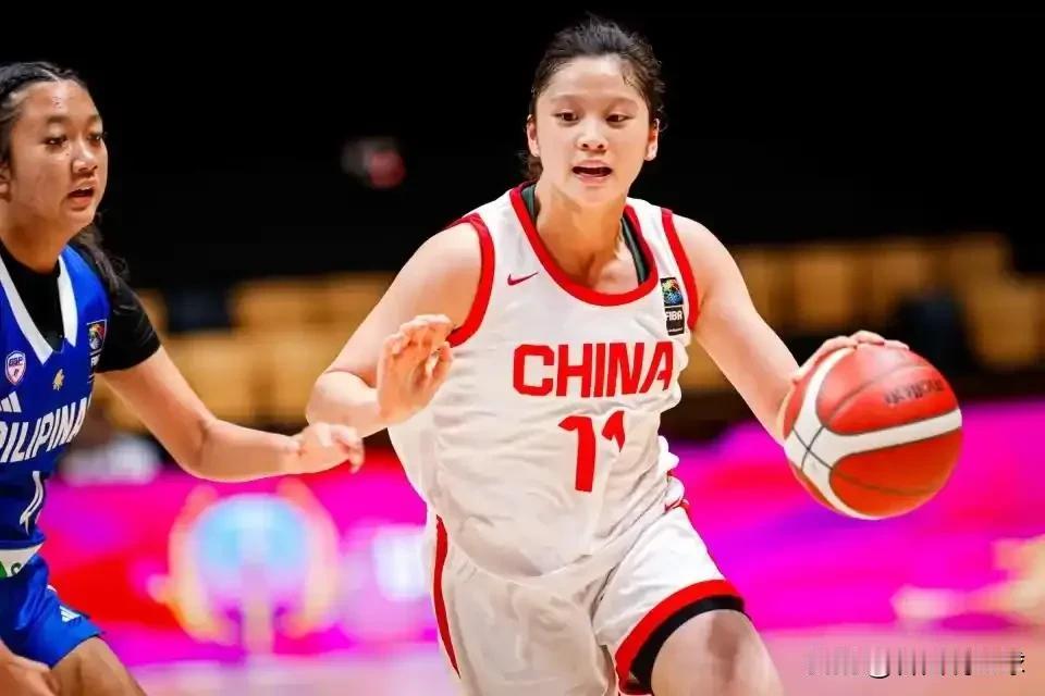 北京时间9月26日晚，中国U16女篮在亚洲杯半决赛附加赛中迎战东道主菲律宾U16